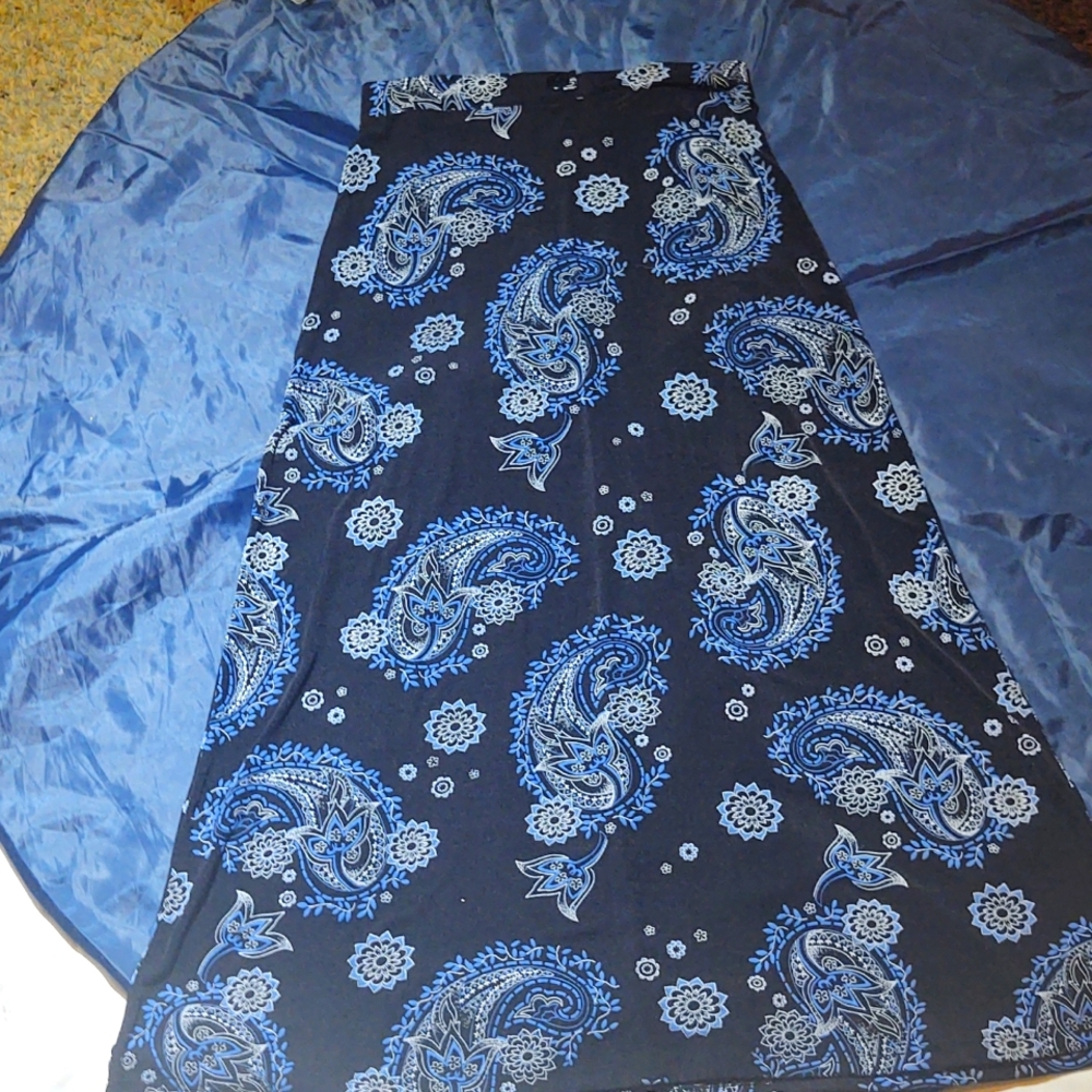 Shirt and skirt set